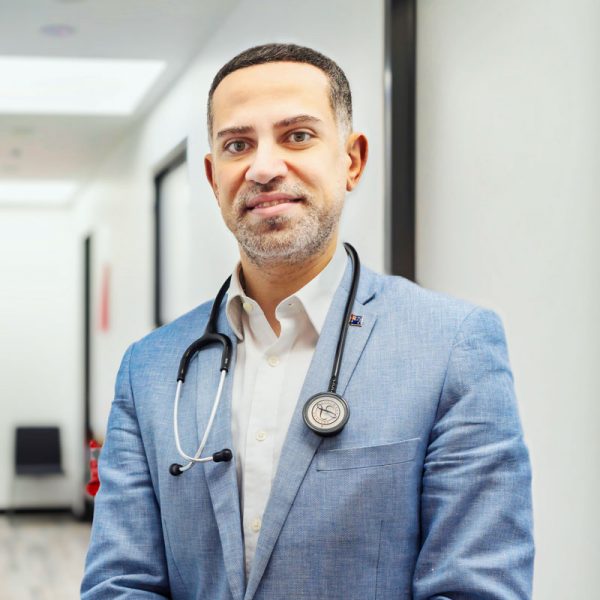 Dr-Peter-Louis-800×800 Dr. Peter Louis
