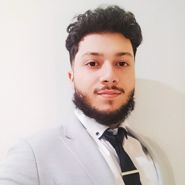 Mustafa sarvari